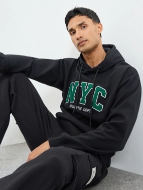 Styli Men Black Embroidered NYC Fleece Hoodie