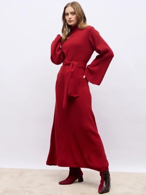 Styli Flat Knit Turtle Neck Maxi Dress with Tie-Belt