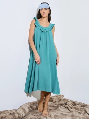 Styli Unwind Green V-Low Back Tie Ruffle Detail Slip Dress