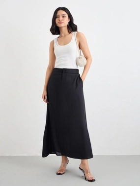 Styli Solid Mid Rise A-Line Maxi Skirt