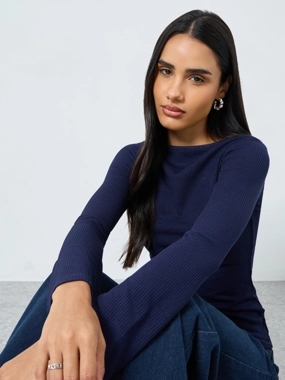 Styli Ribbed Knit Flared Long Sleeve Top