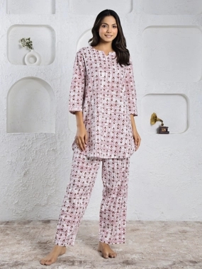 Sanskrutihomes Women Pink All-Over Printed Pure Cotton Top and Pyjama Set
