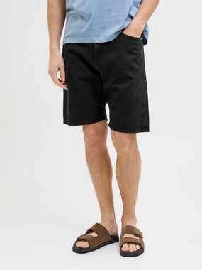 REBEL Solid Mid Rise Regular Fit Shorts