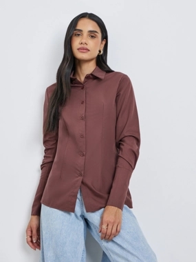 Styli Solid Buttoned Spread Collar Shirt
