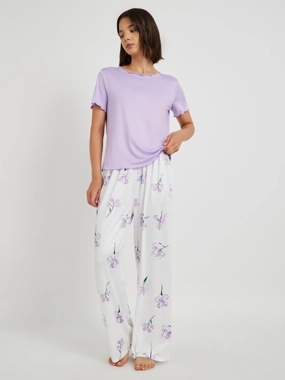 Take Two Lettuce Edge Hem T-Shirt and Floral Printed Pyjama Set