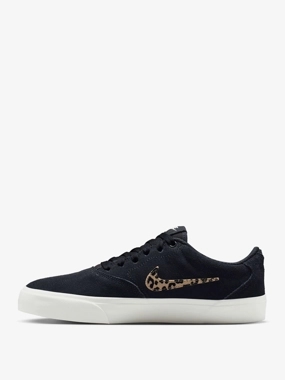 Nike W NIKE CHARGE SUEDE SE