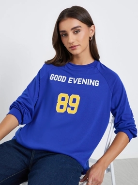 Styli Women Graphic Print Raglan Sleeve T-Shirt