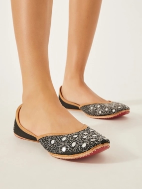 Styli Ethnic Embellished Flat Shoes