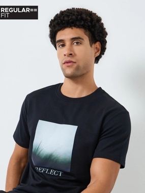 Styli Men Black Graphic Print Crew Neck T-Shirt