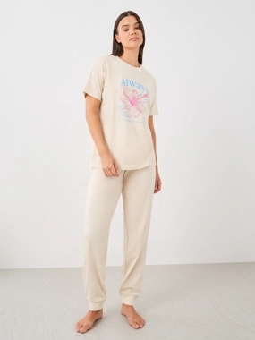 Styli Unwind Graphic Print T-Shirt and Cuffed Pyjama Set