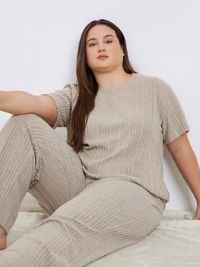Styli Unwind Plus Size Beige Rib Knit T-Shirt and Pyjama Set