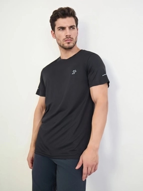 Styli Men Reflective Detail Regular Fit Active T-Shirt