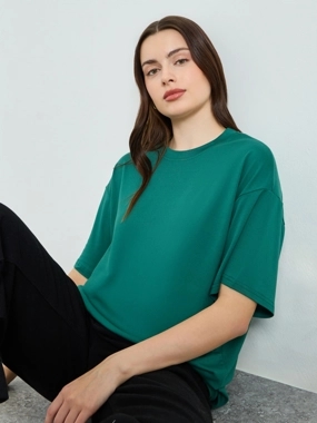 Styli Women Green Solid Oversized T-Shirt