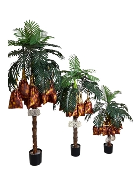 3 palm Tree Distribution Stand with Dates Bags