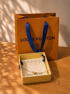 Louis Vuitton bracelet