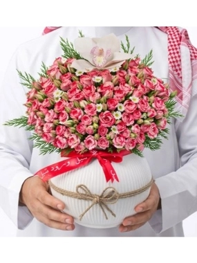 vasa natural flowers
