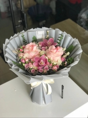 Bouquet natural flowers / D7