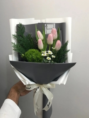 Tulip bouquet