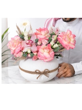 Vase natural flowers