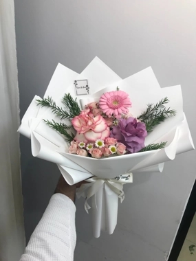 Bouquet natural flowers / D7