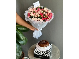 Pink Rose Bouquet & Ani & Dani Cake