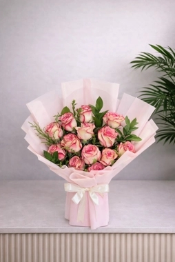 Bouquet of roses 22