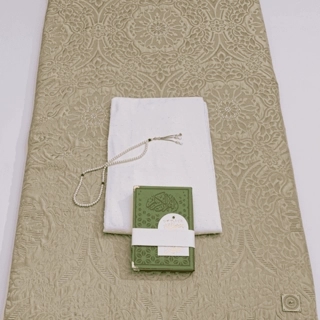 apple crystal set with sheet