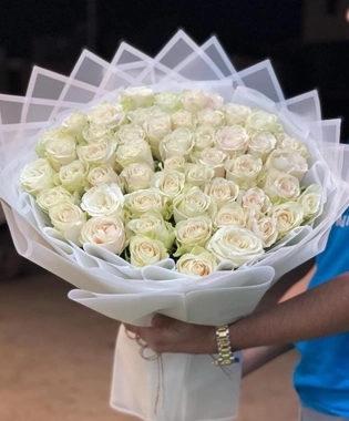 Laban Bouquet .