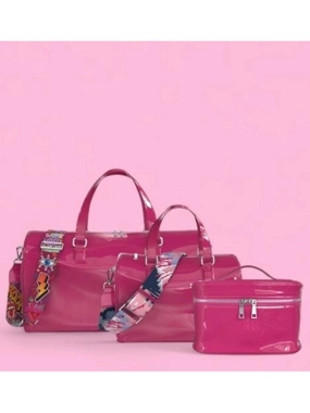 Handbag Set - Package from - BANDE A PART - Elegance and versatility in one set - Multiple sizes - Color: Crush Fuschia