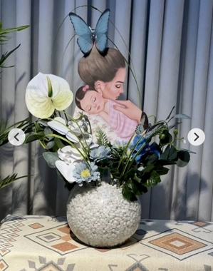 Artificial Baby Vase