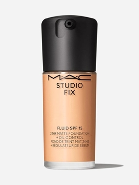 MAC Studio Fix Fluid SPF 15 24HR Matte Foundation NC18 - 30ml
